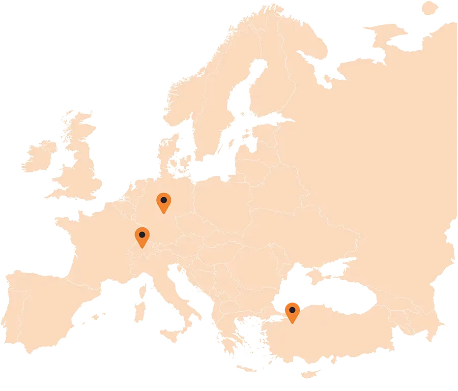 Map of Europe with marked collana locations.